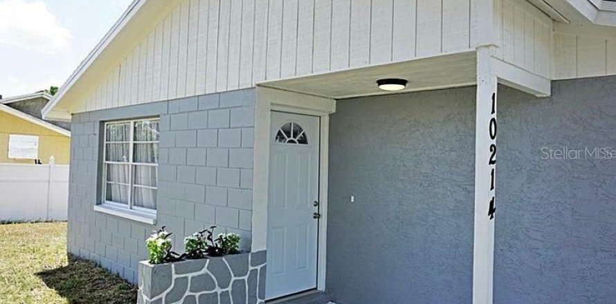 Casa en Tampa, Florida 3 dormitorios, 93.18 m2 № 1904483
