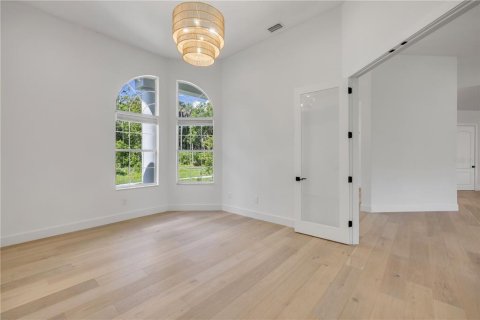 House in New Smyrna Beach, Florida 6 bedrooms, 449.55 sq.m. № 1648133 - photo 22