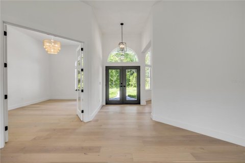 House in New Smyrna Beach, Florida 6 bedrooms, 449.55 sq.m. № 1648133 - photo 9