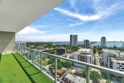 Condominio en alquiler en Miami, Florida, 2 dormitorios, 101.08 m2 № 2010361 - foto 16