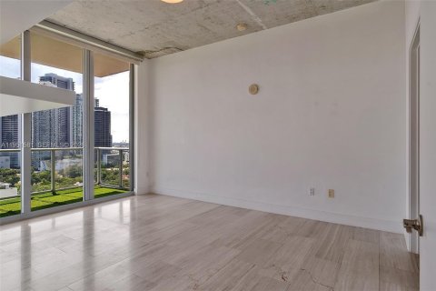 Condominio en alquiler en Miami, Florida, 2 dormitorios, 101.08 m2 № 2010361 - foto 29