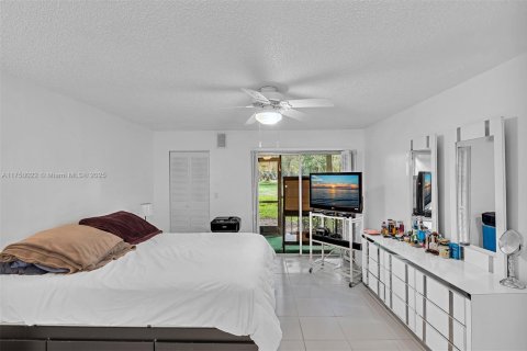 Copropriété à vendre à Lauderhill, Floride: 2 chambres, 102.19 m2 № 1959246 - photo 20