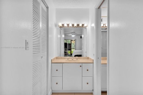 Copropriété à vendre à Lauderhill, Floride: 2 chambres, 102.19 m2 № 1959246 - photo 23