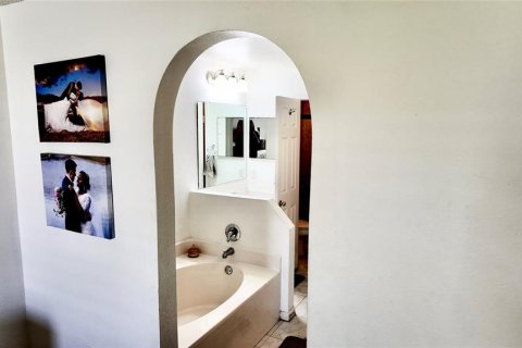 Casa en venta en Winter Haven, Florida, 3 dormitorios, 117.43 m2 № 1877458 - foto 14