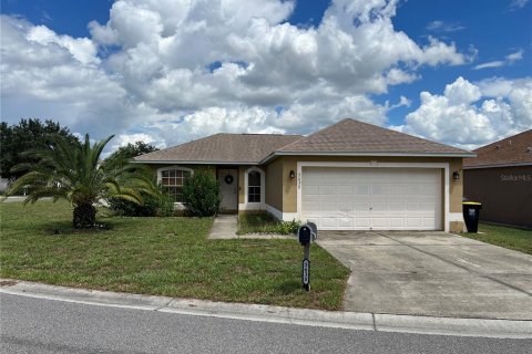 House in Winter Haven, Florida 3 bedrooms, 117.43 sq.m. № 1877458 - photo 2