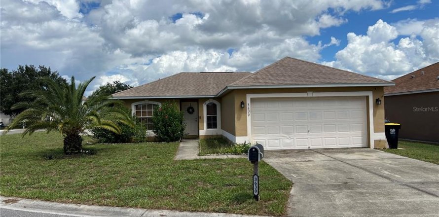 House in Winter Haven, Florida 3 bedrooms, 117.43 sq.m. № 1877458