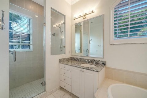 Купить виллу или дом в Сарасота, Флорида 8 комнат, 226.22м2, № 2202745 - фото 27