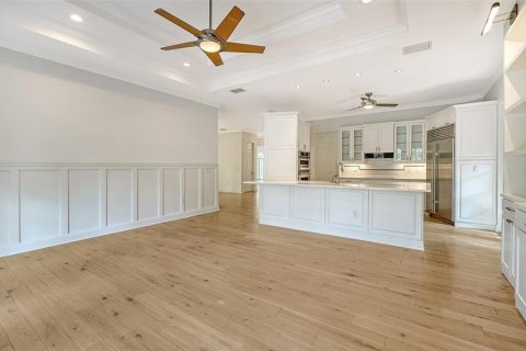 Купить виллу или дом в Сарасота, Флорида 8 комнат, 226.22м2, № 2202745 - фото 17