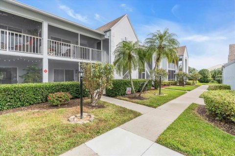 Condo in Bradenton, Florida, 2 bedrooms  № 2364649