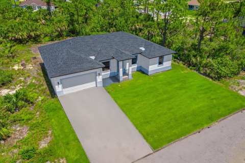 Casa en alquiler en Port Charlotte, Florida, 4 dormitorios, 240.34 m2 № 1908861 - foto 30