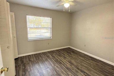 Copropriété à louer à Gainesville, Floride: 2 chambres, 312.89 m2 № 2103074 - photo 12