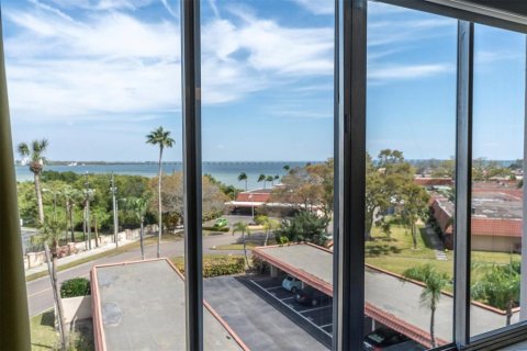 Copropriété à louer à Clearwater, Floride: 2 chambres, 102.19 m2 № 1821143 - photo 29