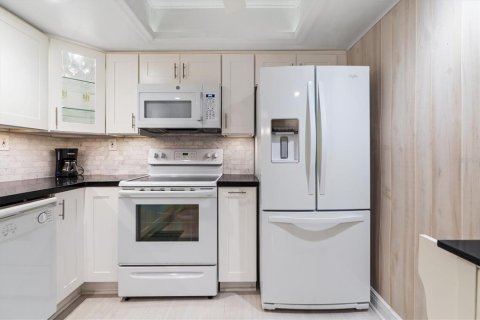 Copropriété à louer à Clearwater, Floride: 2 chambres, 102.19 m2 № 1821143 - photo 14