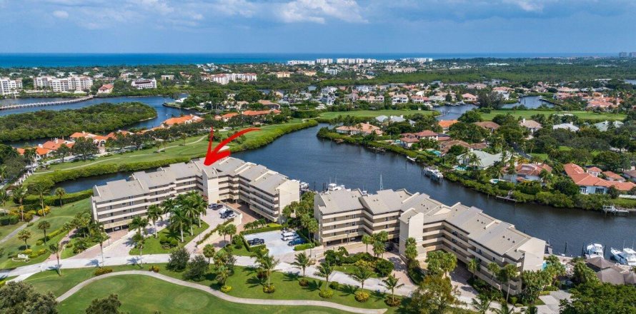 Condo in Jupiter, Florida, 2 bedrooms № 827924