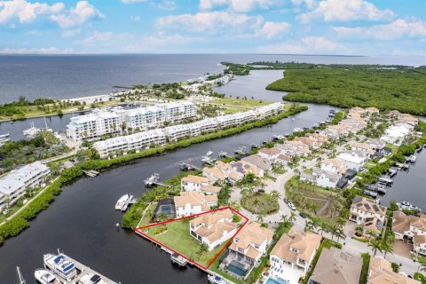 House in Ruskin, Florida 3 bedrooms, 260.78 sq.m. № 1815846 - photo 8