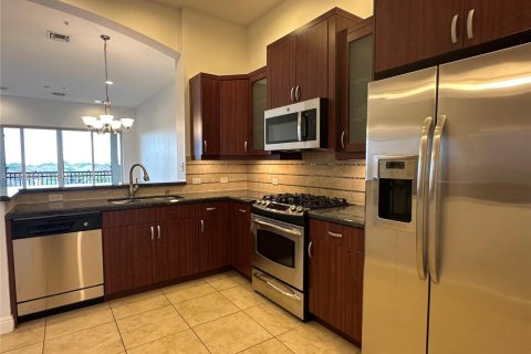 Copropriété à vendre à Sunrise, Floride: 2 chambres, 109.07 m2 № 1999533 - photo 2