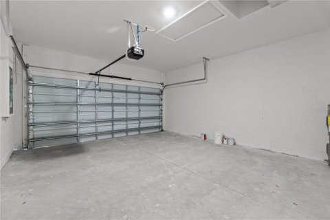 Commercial property in Punta Gorda, Florida 6 bedrooms, 193.98 sq.m. № 2098048 - photo 15
