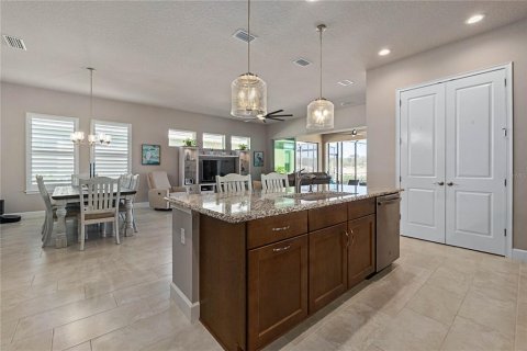House in Palm Coast, Florida 3 bedrooms, 209.12 sq.m. № 1630283 - photo 24
