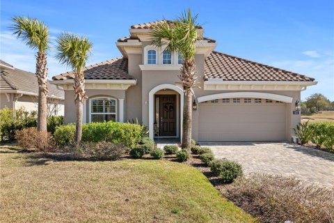 House in Palm Coast, Florida 3 bedrooms, 209.12 sq.m. № 1630283 - photo 1
