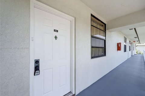 Copropriété à vendre à Davie, Floride: 2 chambres, 128.67 m2 № 2281858 - photo 14