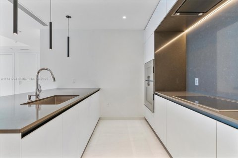 Condominio en venta en Miami, Florida, 2 dormitorios, 169.92 m2 № 1860743 - foto 23