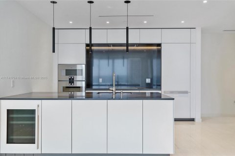 Condominio en venta en Miami, Florida, 2 dormitorios, 169.92 m2 № 1860743 - foto 18