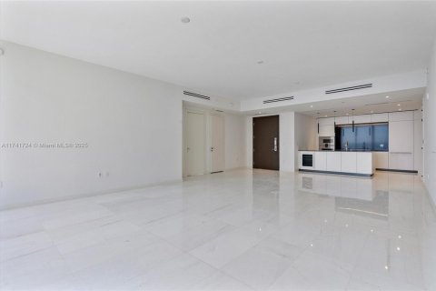 Condominio en venta en Miami, Florida, 2 dormitorios, 169.92 m2 № 1860743 - foto 15