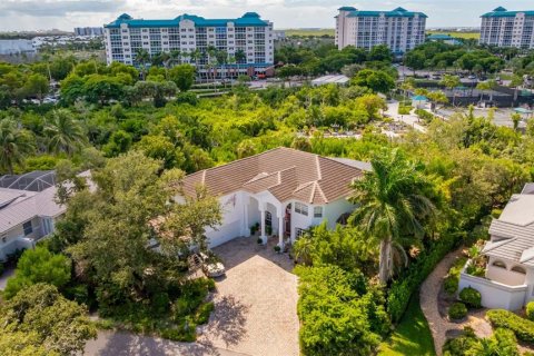 Villa ou maison à vendre à Fort Myers, Floride: 5 chambres, 436.36 m2 № 2218246 - photo 4
