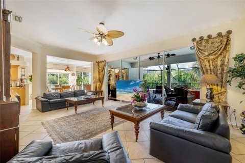 Villa ou maison à vendre à Fort Myers, Floride: 5 chambres, 436.36 m2 № 2218246 - photo 23