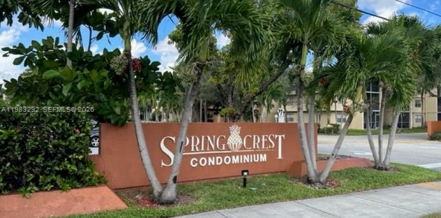 Condominio en Sunrise, Florida, 2 dormitorios  № 2049413
