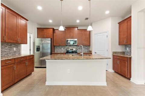 Villa ou maison à vendre à Davenport, Floride: 4 chambres, 192.87 m2 № 2091710 - photo 8