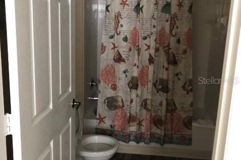 Townhouse in Kissimmee, Florida 4 bedrooms, 136.57 sq.m. № 2202120 - photo 9