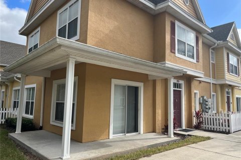 Townhouse in Kissimmee, Florida 4 bedrooms, 136.57 sq.m. № 2202120
