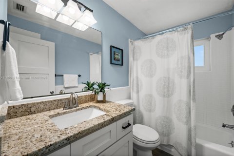 Casa en venta en Cape Coral, Florida, 3 dormitorios, 127 m2 № 1920604 - foto 27