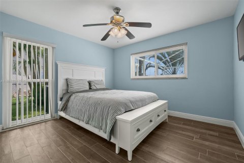 Casa en venta en Cape Coral, Florida, 3 dormitorios, 127 m2 № 1920604 - foto 23