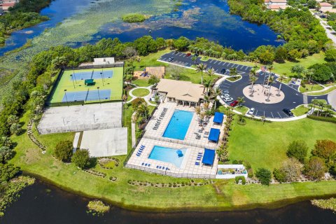 Touwnhouse à vendre à Port St. Lucie, Floride: 3 chambres, 197.23 m2 № 2087397 - photo 16