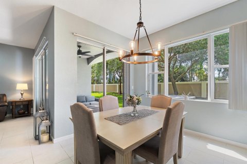 Touwnhouse à vendre à Port St. Lucie, Floride: 3 chambres, 197.23 m2 № 2087397 - photo 7