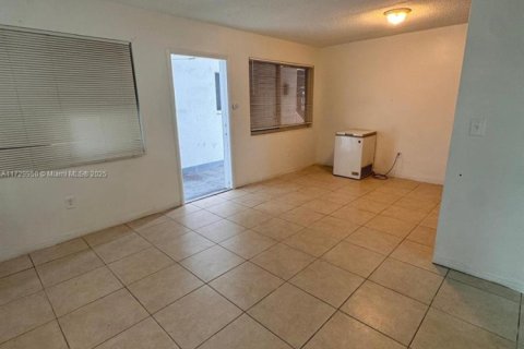 Copropriété à louer à Fort Lauderdale, Floride: 1 chambre, 46.45 m2 № 1861455 - photo 3
