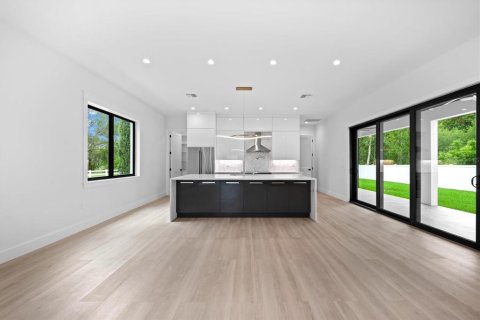 Villa ou maison à louer à Tampa, Floride: 3 chambres, 305.65 m2 № 2388603 - photo 20