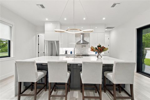 Villa ou maison à louer à Tampa, Floride: 3 chambres, 305.65 m2 № 2388603 - photo 22