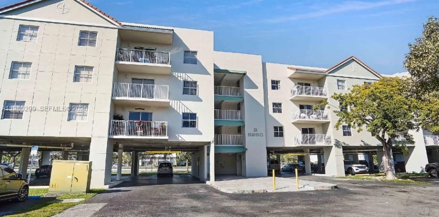 Condo in Cutler Bay, Florida, 2 bedrooms  № 2046483