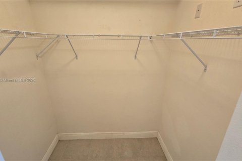 Condo in Cutler Bay, Florida, 2 bedrooms  № 1865343 - photo 15