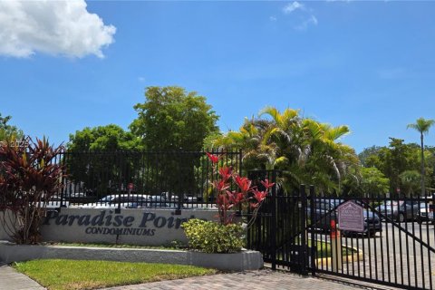 Condo in Cutler Bay, Florida, 2 bedrooms  № 1865343 - photo 19