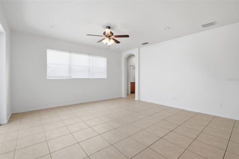 House in Parrish, Florida 4 bedrooms, 204.94 sq.m. № 2101779 - photo 30