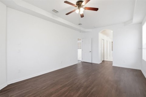 House in Parrish, Florida 4 bedrooms, 204.94 sq.m. № 2101779 - photo 27