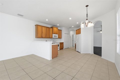 House in Parrish, Florida 4 bedrooms, 204.94 sq.m. № 2101779 - photo 15