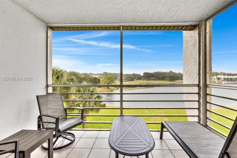Copropriété à vendre à Davie, Floride: 2 chambres, 90.12 m2 № 2023431 - photo 4