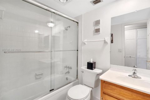 Copropriété à vendre à Davie, Floride: 2 chambres, 90.12 m2 № 2023431 - photo 12