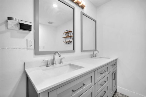 Condominio en alquiler en Aventura, Florida, 3 dormitorios, 128.02 m2 № 1922545 - foto 14