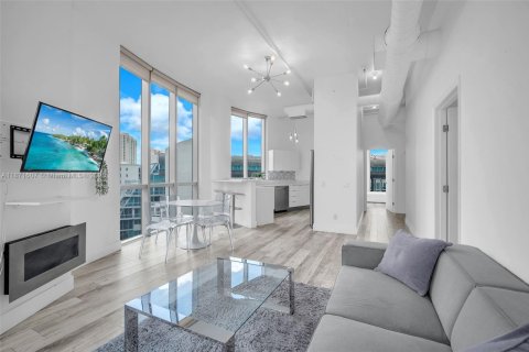 Condominio en alquiler en Aventura, Florida, 3 dormitorios, 128.02 m2 № 1922545 - foto 1